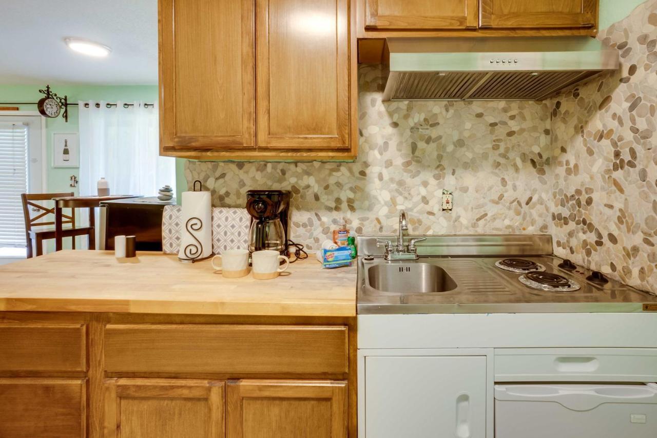 Soothing Studio With Lush Views 2 Mi To Beach! Smith River Exteriör bild