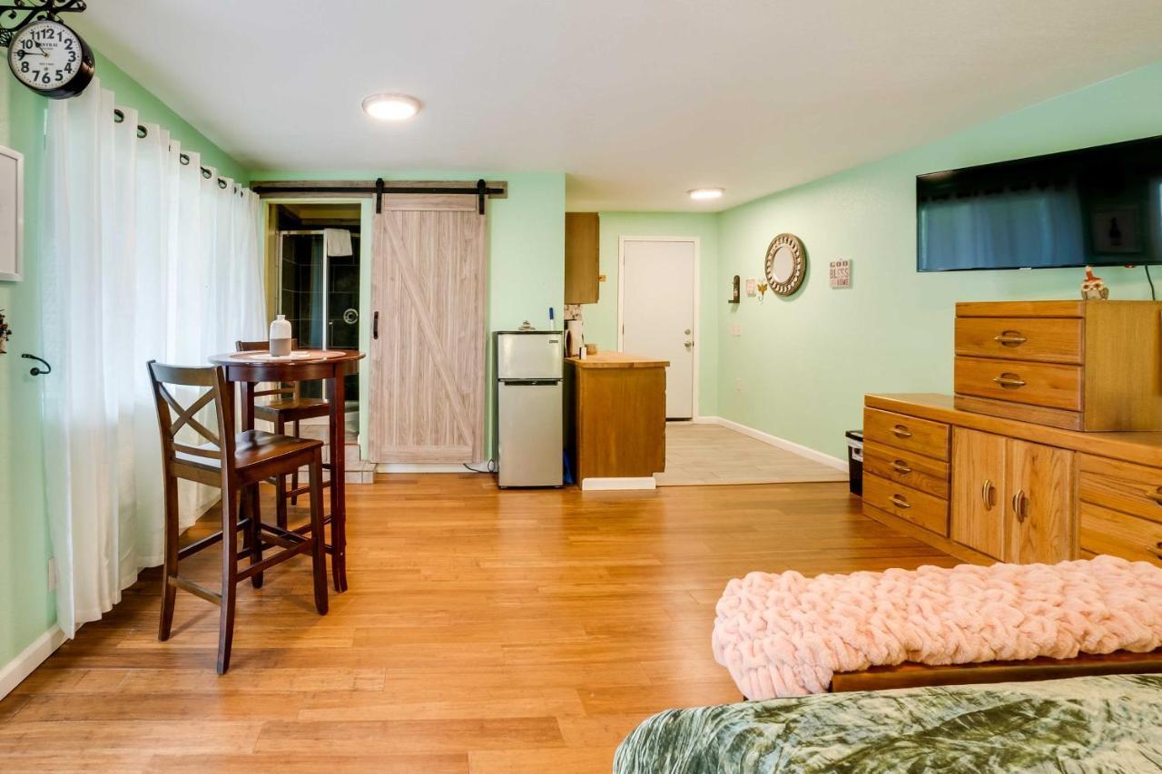 Soothing Studio With Lush Views 2 Mi To Beach! Smith River Exteriör bild